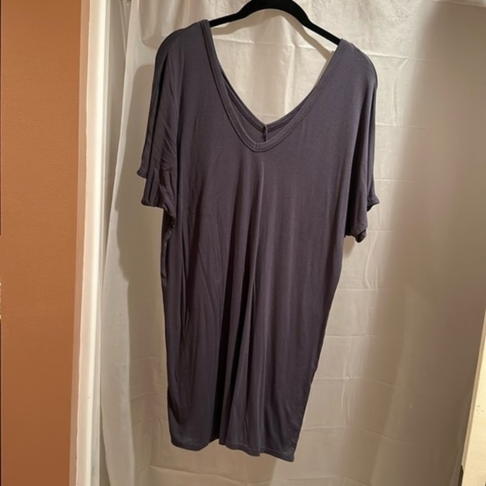 Missguided grey v-neck tshirt dress size S